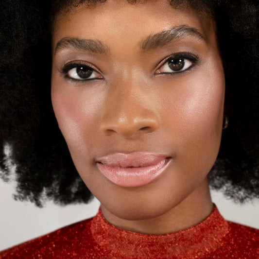 Le Metier De Beaute Color Core Champagne Lipstick